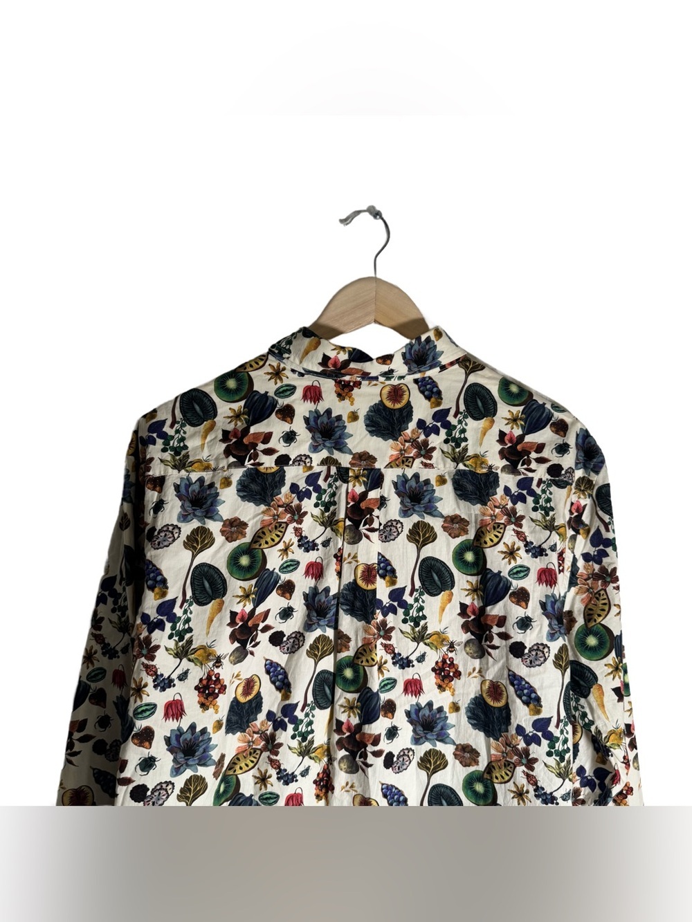 Rodd and Gunn Men's XL Floral Fruit Button Up Shirt Eclectic Italian Cotton Top - Picture 5 of 7